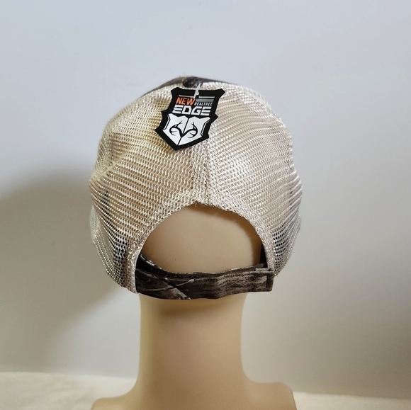 Realtree Edge Whitetails Unlimited Camo White Mesh Trucker Hat Cap NWT - Picture 10 of 16